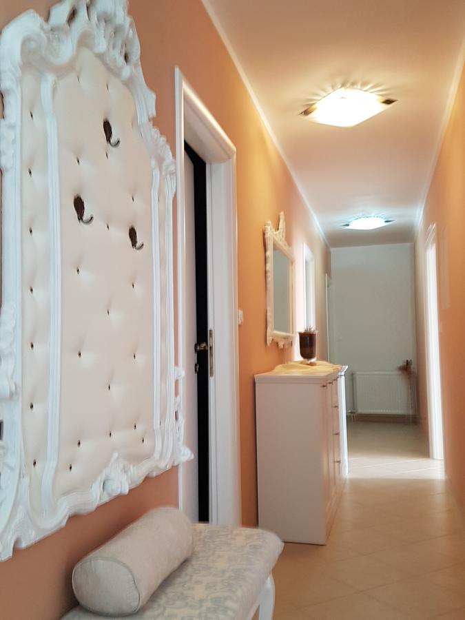 Apartments Suzana Novi Vinodolski Exterior photo